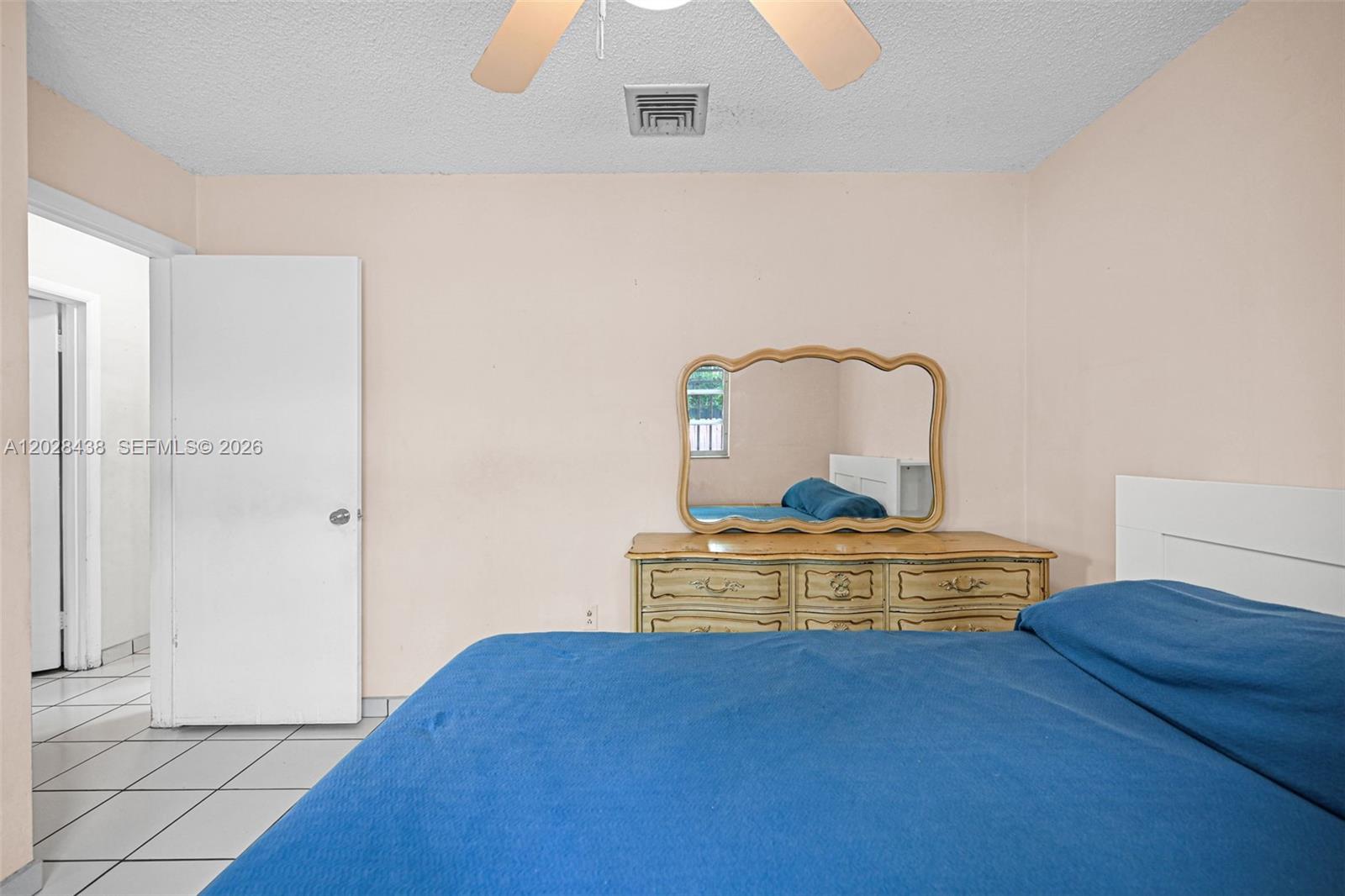 CORAL PARK ESTATES SEC 4 - Residential