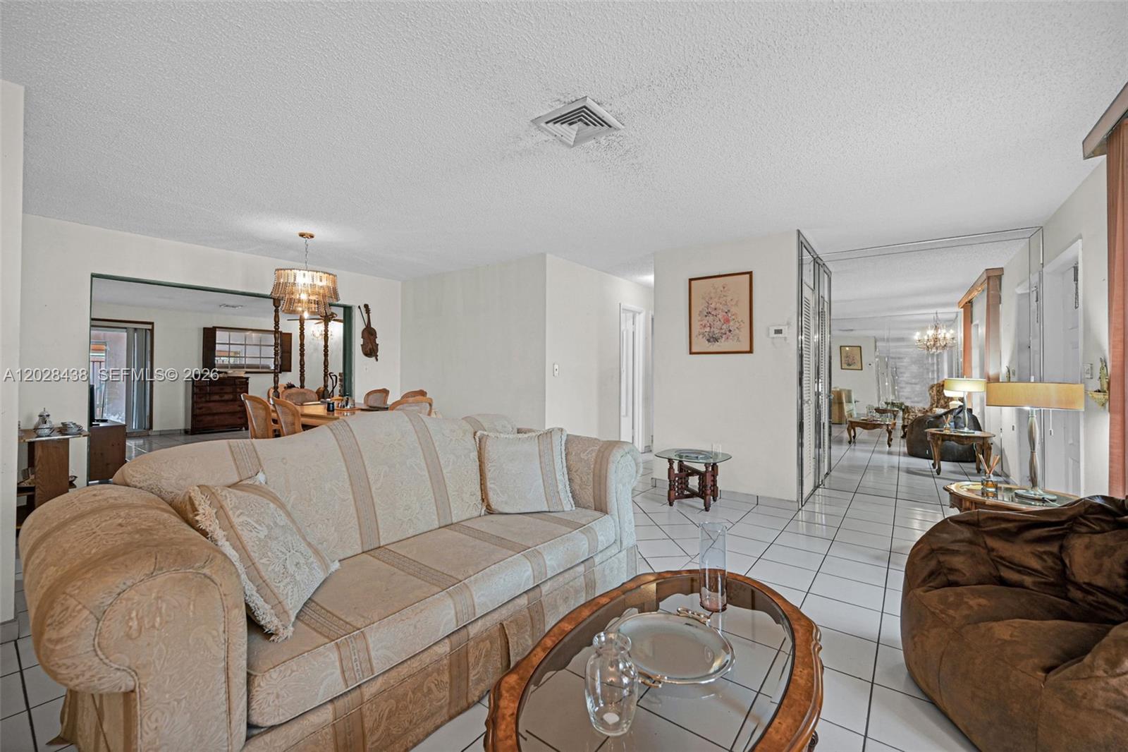 CORAL PARK ESTATES SEC 4 - Residential