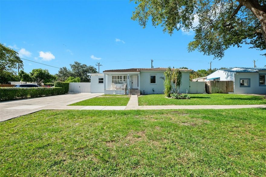 This unique 3-bedroom home features two spacious master suites, a versatile den, and a cozy family room—perfect for comfortable living and entertaining. Car enthusiasts will love the detached 2-car garage, offering ample space for storage or a workshop. Located on a desirable corner lot in the sought-after Bird Section, this property combines charm, functionality, and prime location. Property also comes with a very nice above ground Pool.
The corner lot provides ample parking opportunities! the driveway can accommodate 4-6 cars and the side yard provides additional parking for cars boats RV but not airplanes. Seriously this is a GREAT House at great value!!
Property has a gas dryer and a leased gas water heater.