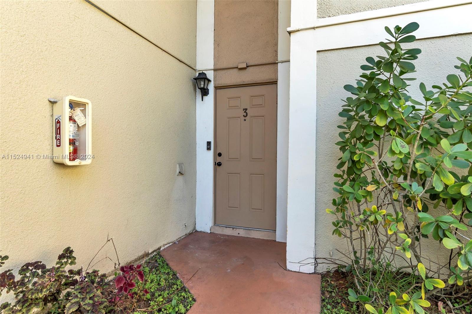 SPRINGWOOD CONDO - Residential