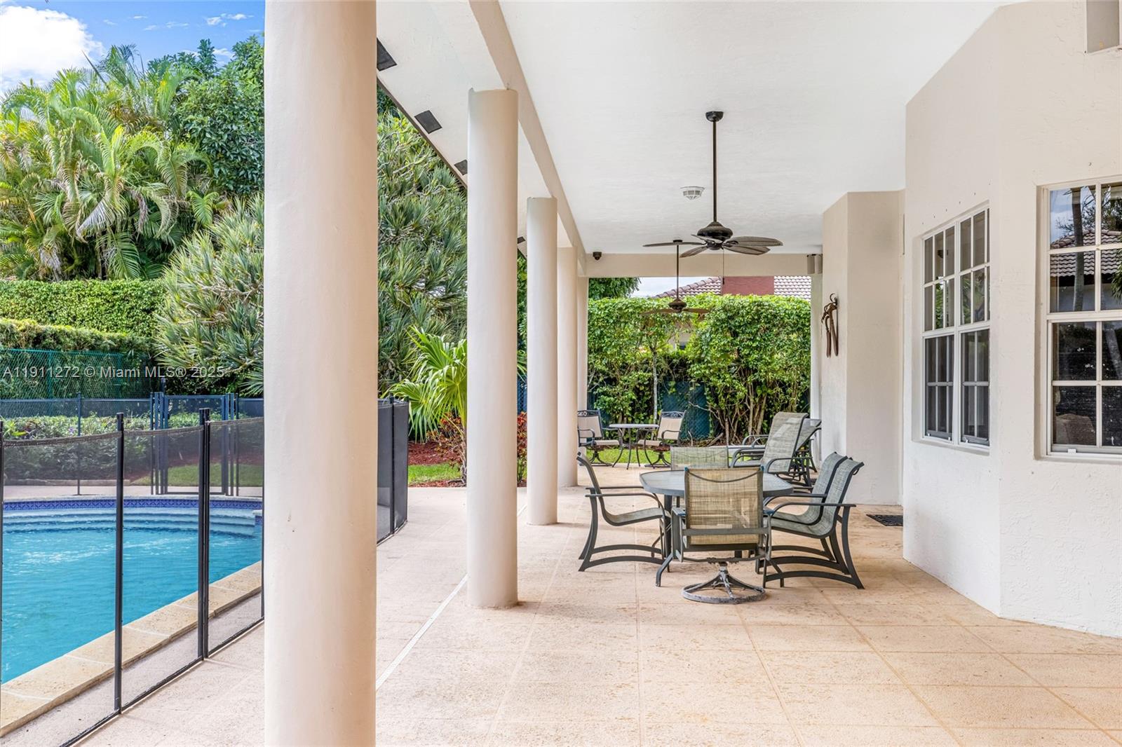 PINECREST MANSIONS - Residential