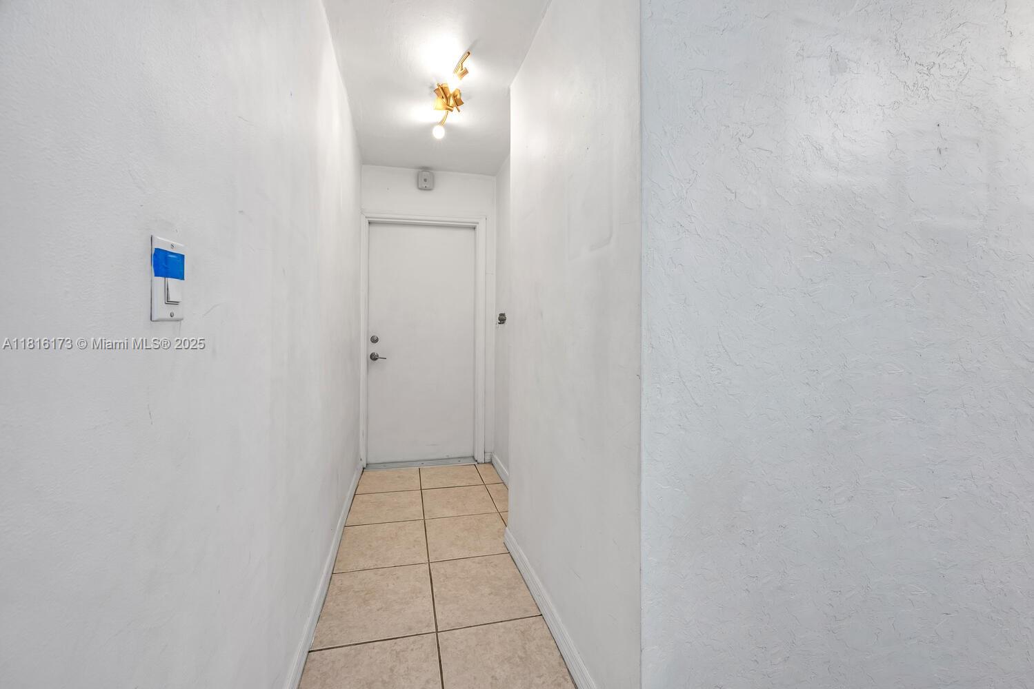 2465 SW 18th Ave 3210