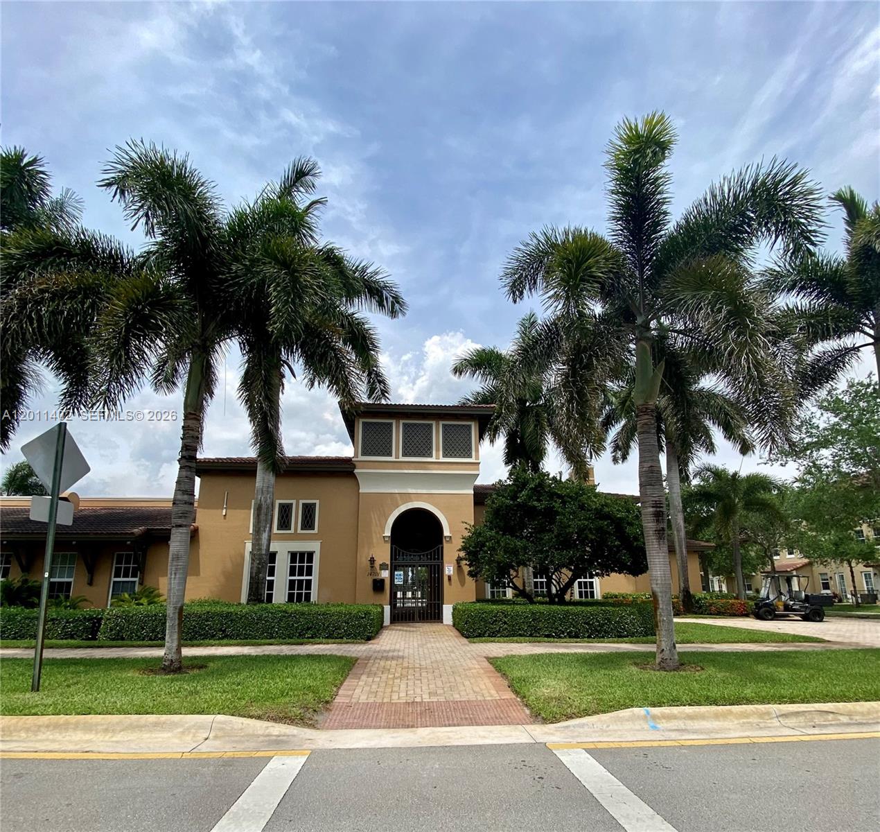COBBLESTONE II - Residential