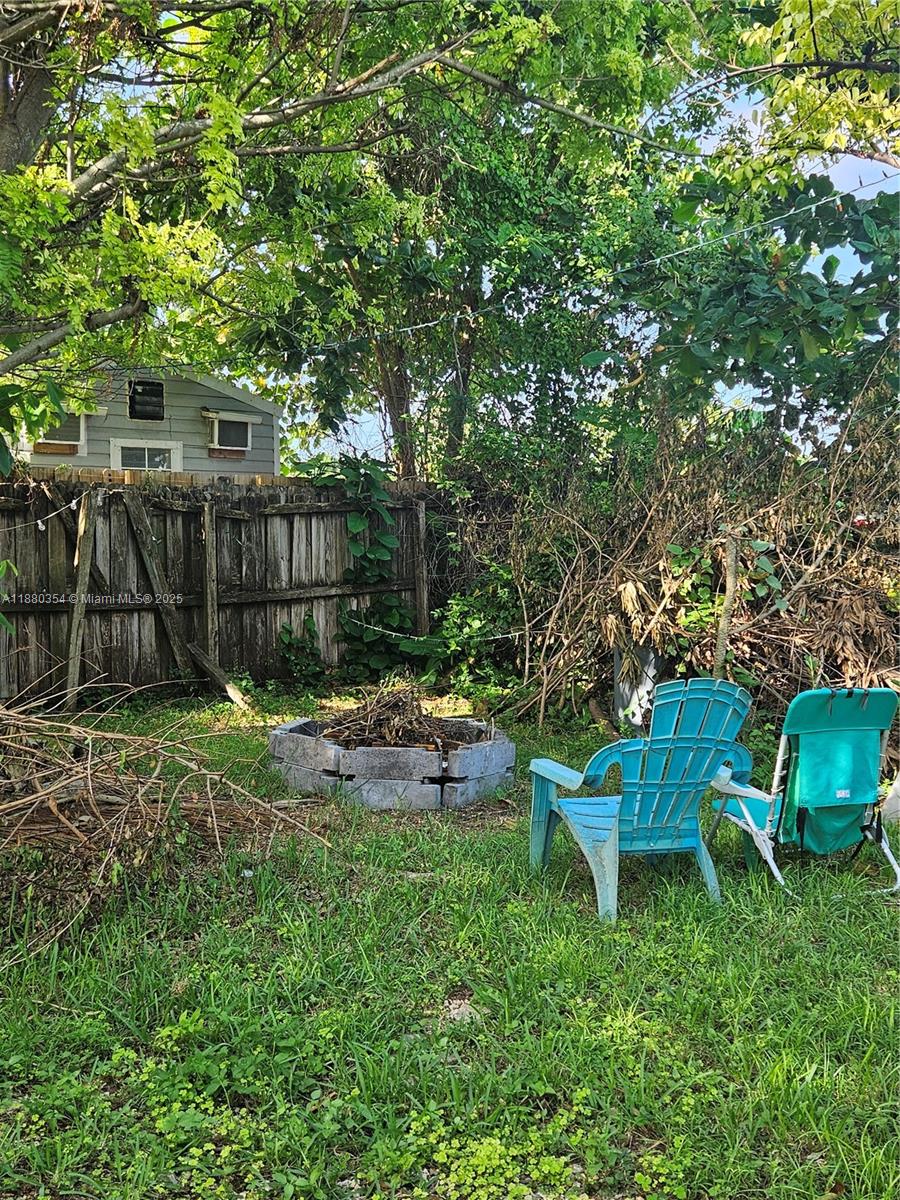 KINGS COURT - Residential