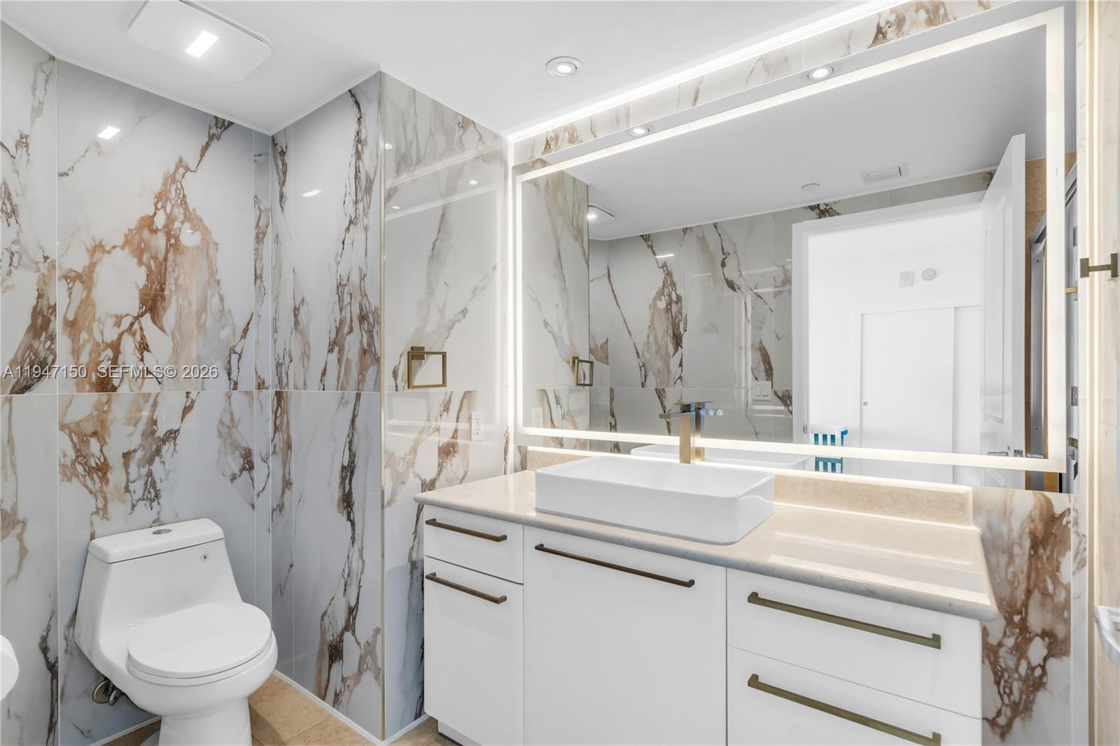 OCEAN PALMS CONDO - Residential