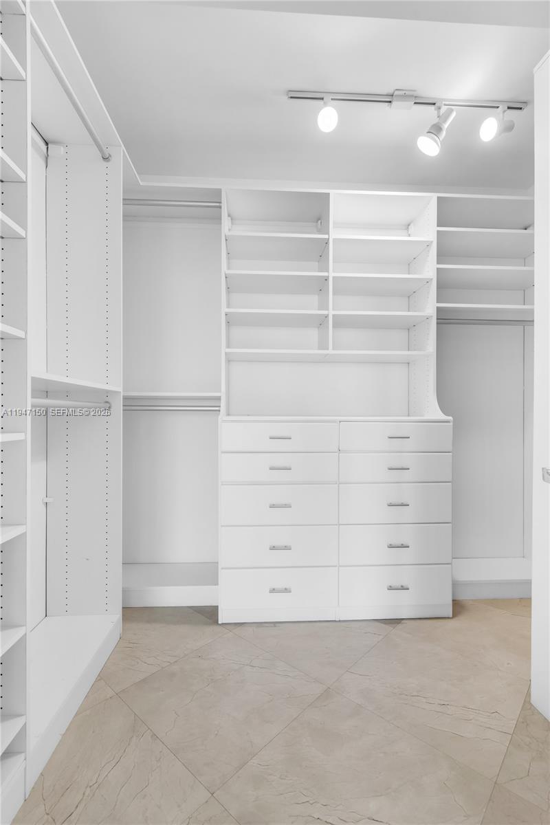 OCEAN PALMS CONDO - Residential