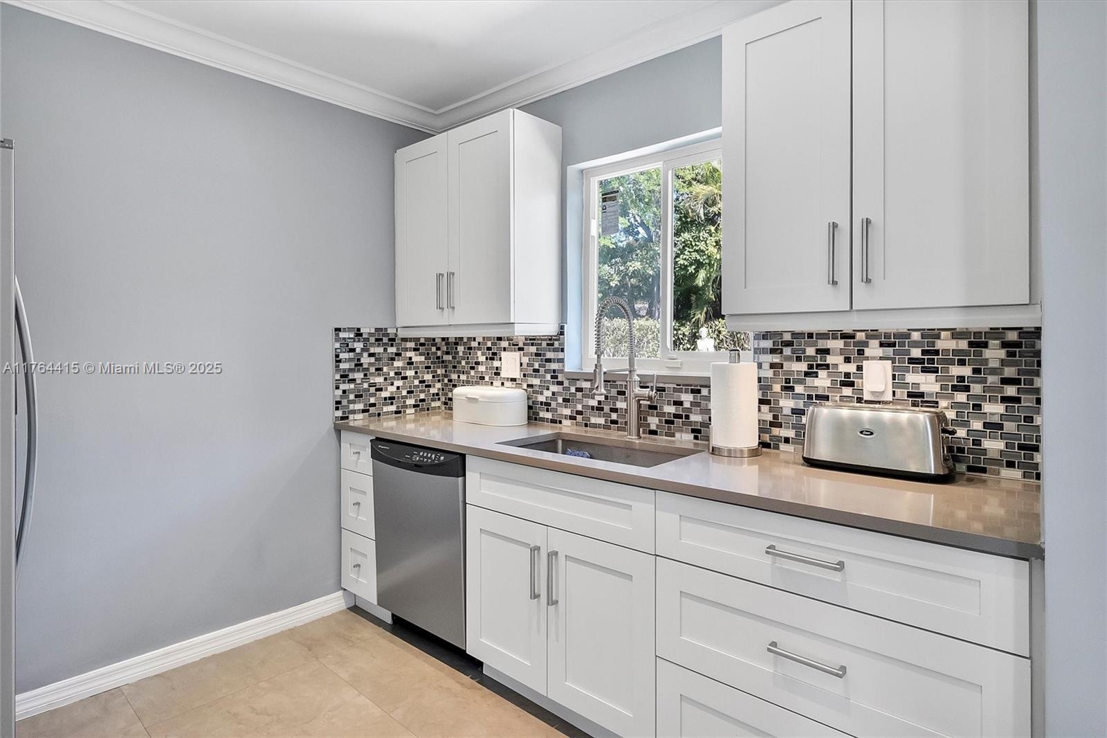 ODELL MANORS - Residential
