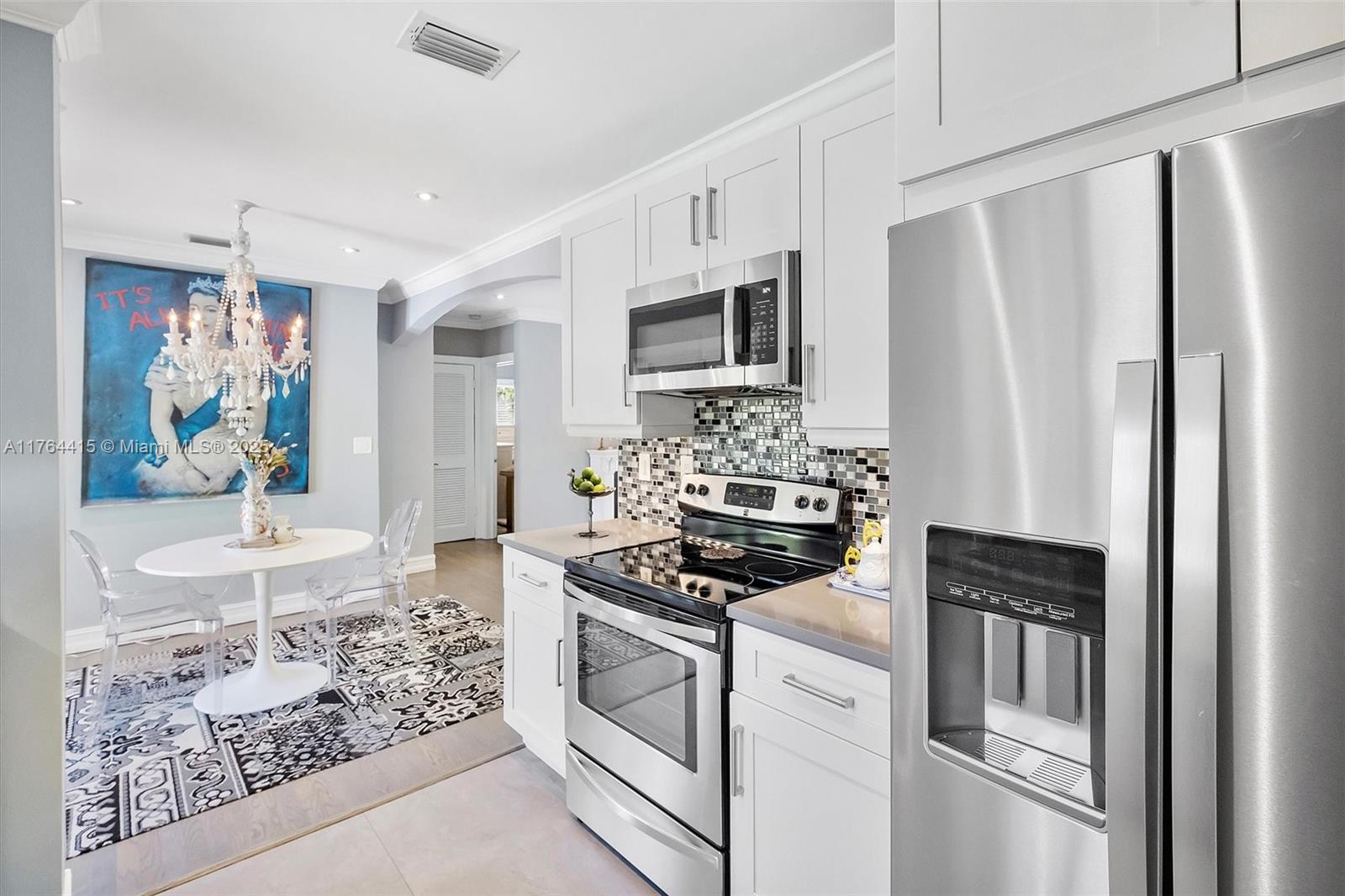 ODELL MANORS - Residential