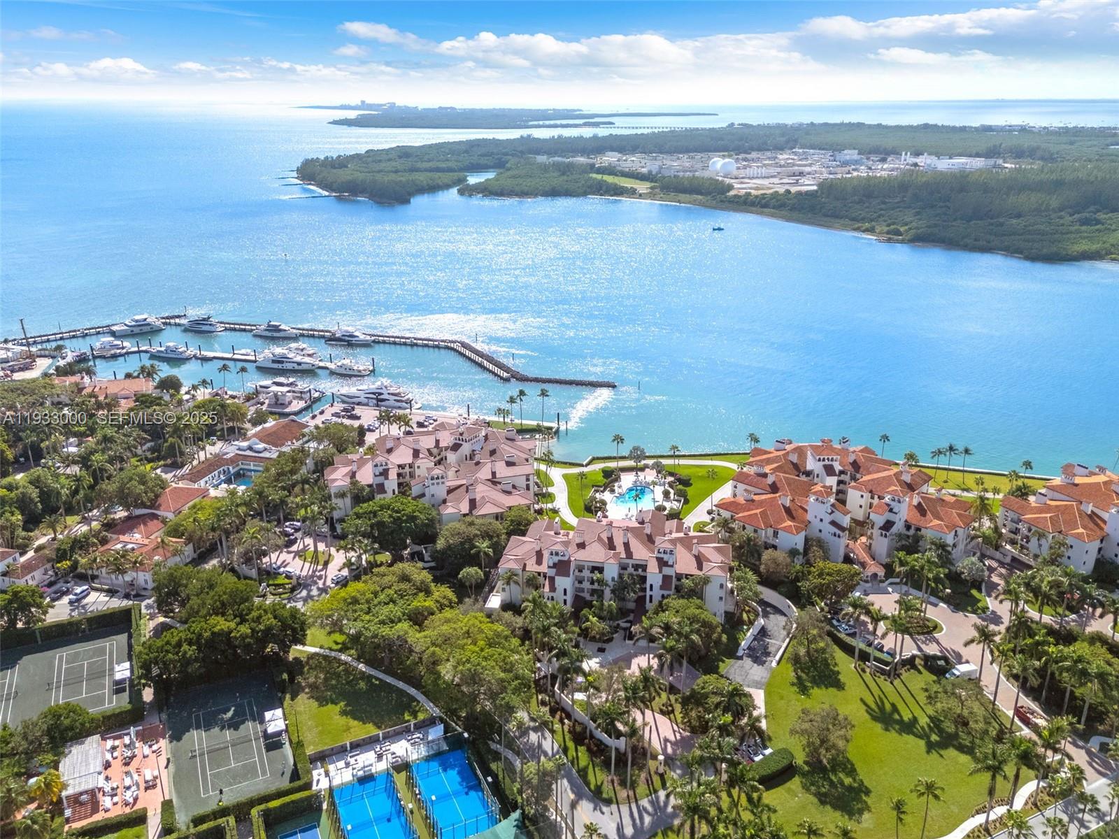 BAYSIDE VILLAGE EAST - Residential