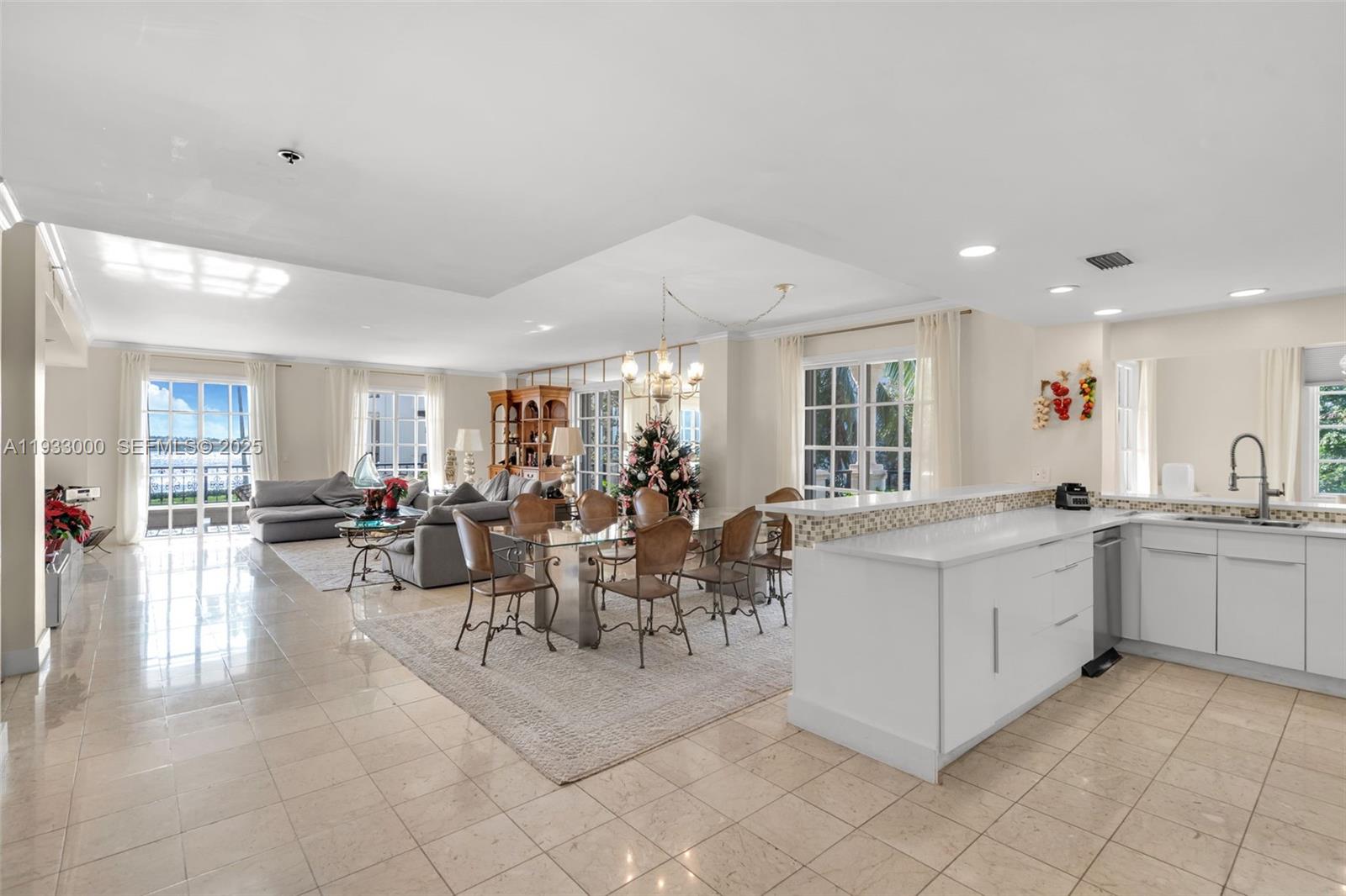 BAYSIDE VILLAGE EAST - Residential