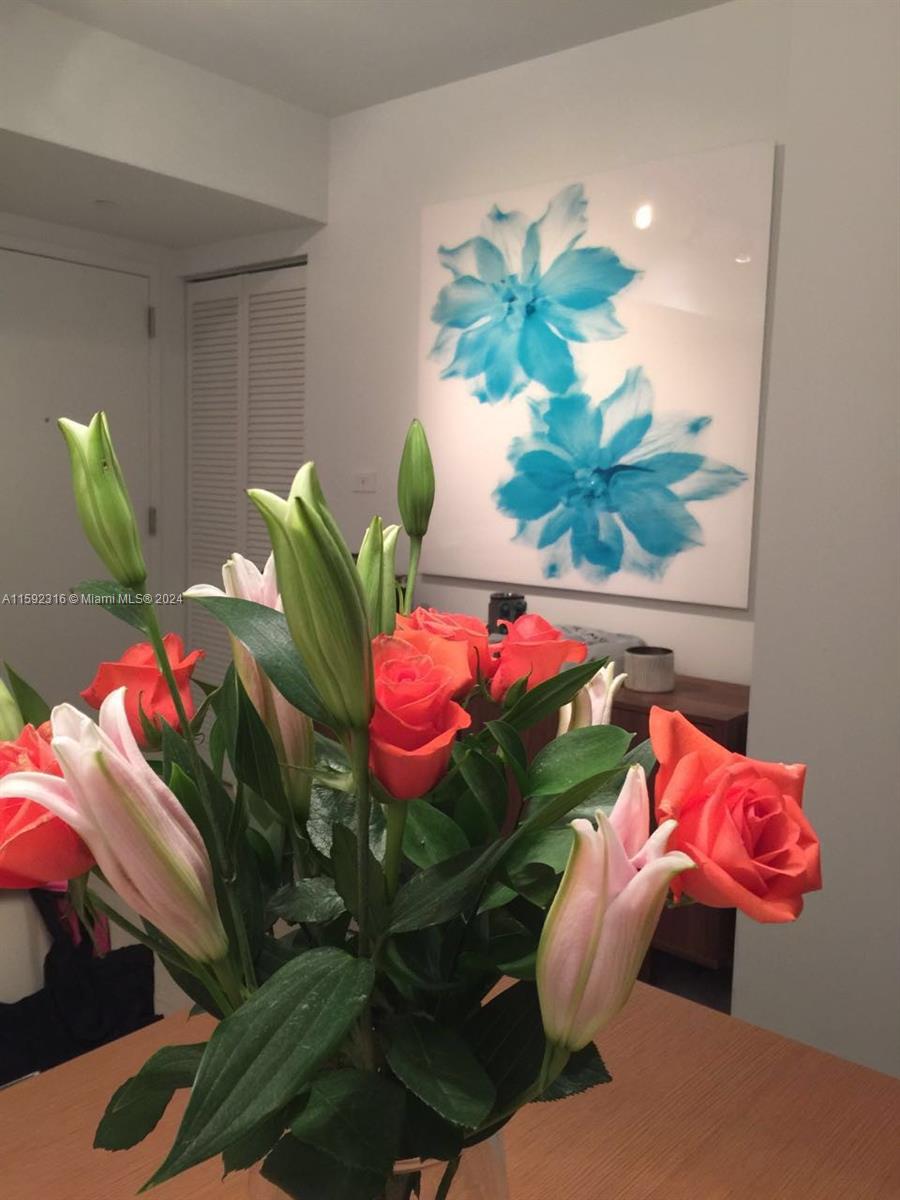 BEACHWALK CONDOMINIUM - Residential