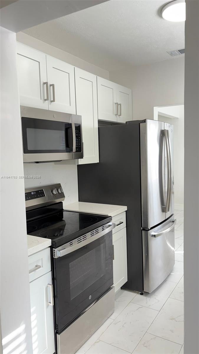 BRANDON PARK SEC A - Residential Lease