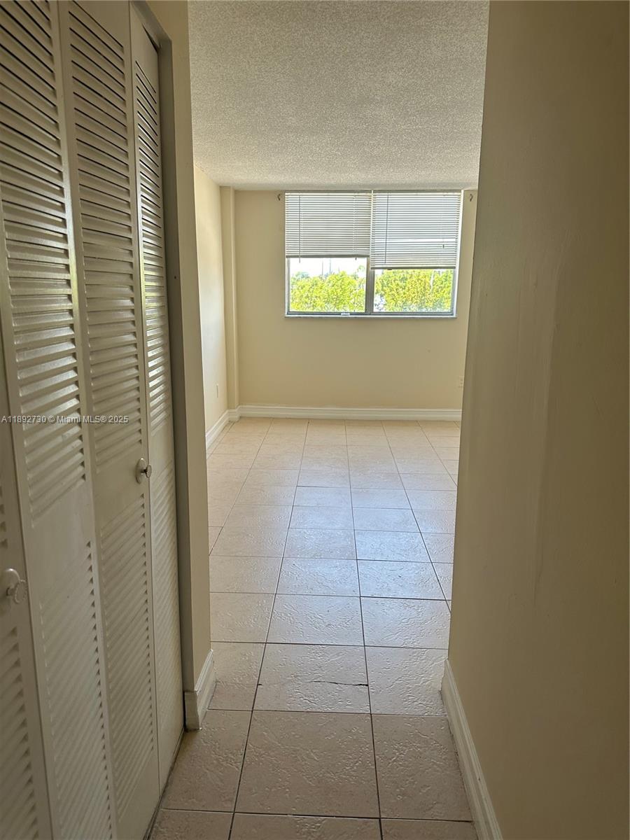 TALL TREES CONDO - Residential Lease
