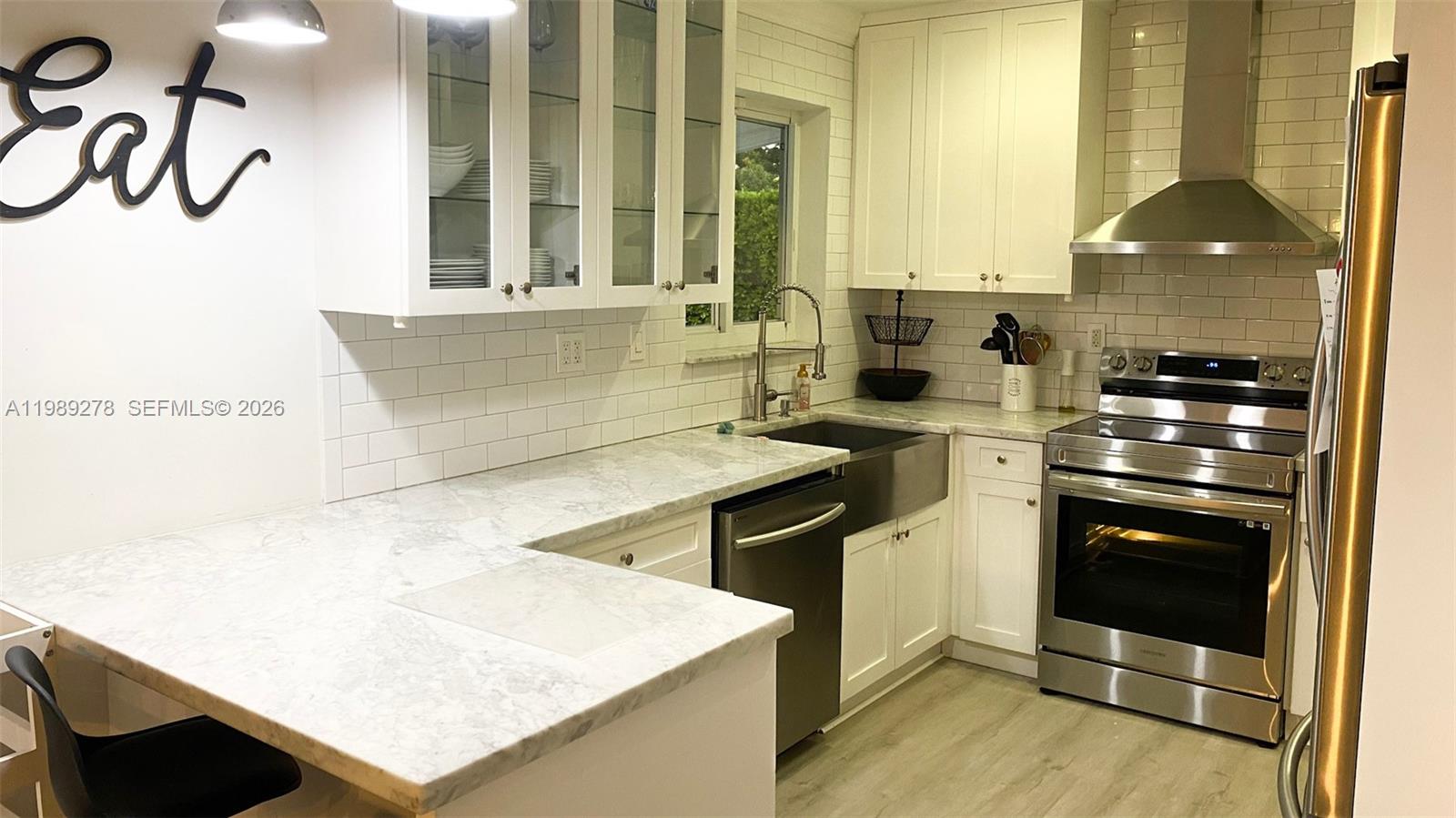 CORAL REEF ESTATES - Residential