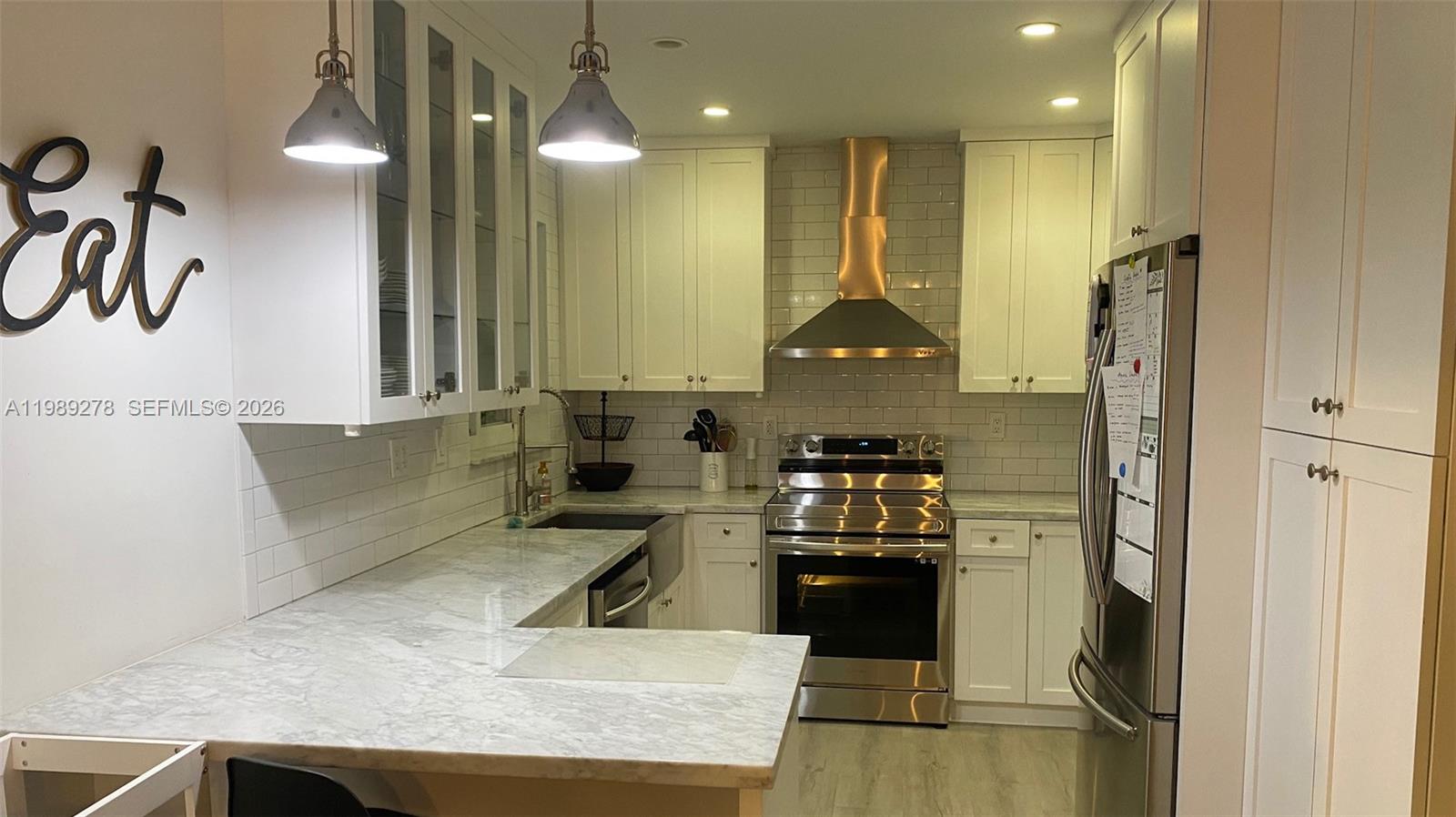 CORAL REEF ESTATES - Residential