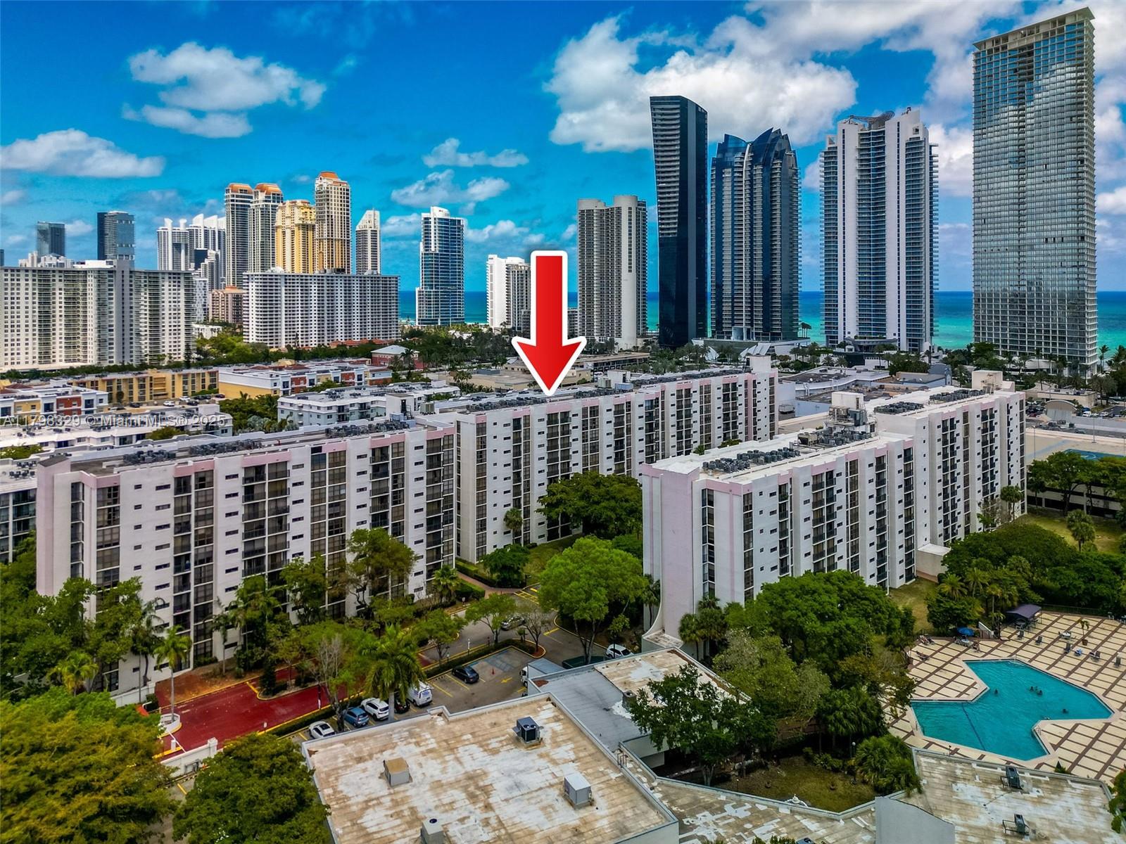 PLAZA OF AMERICAS CONDO P - Residential