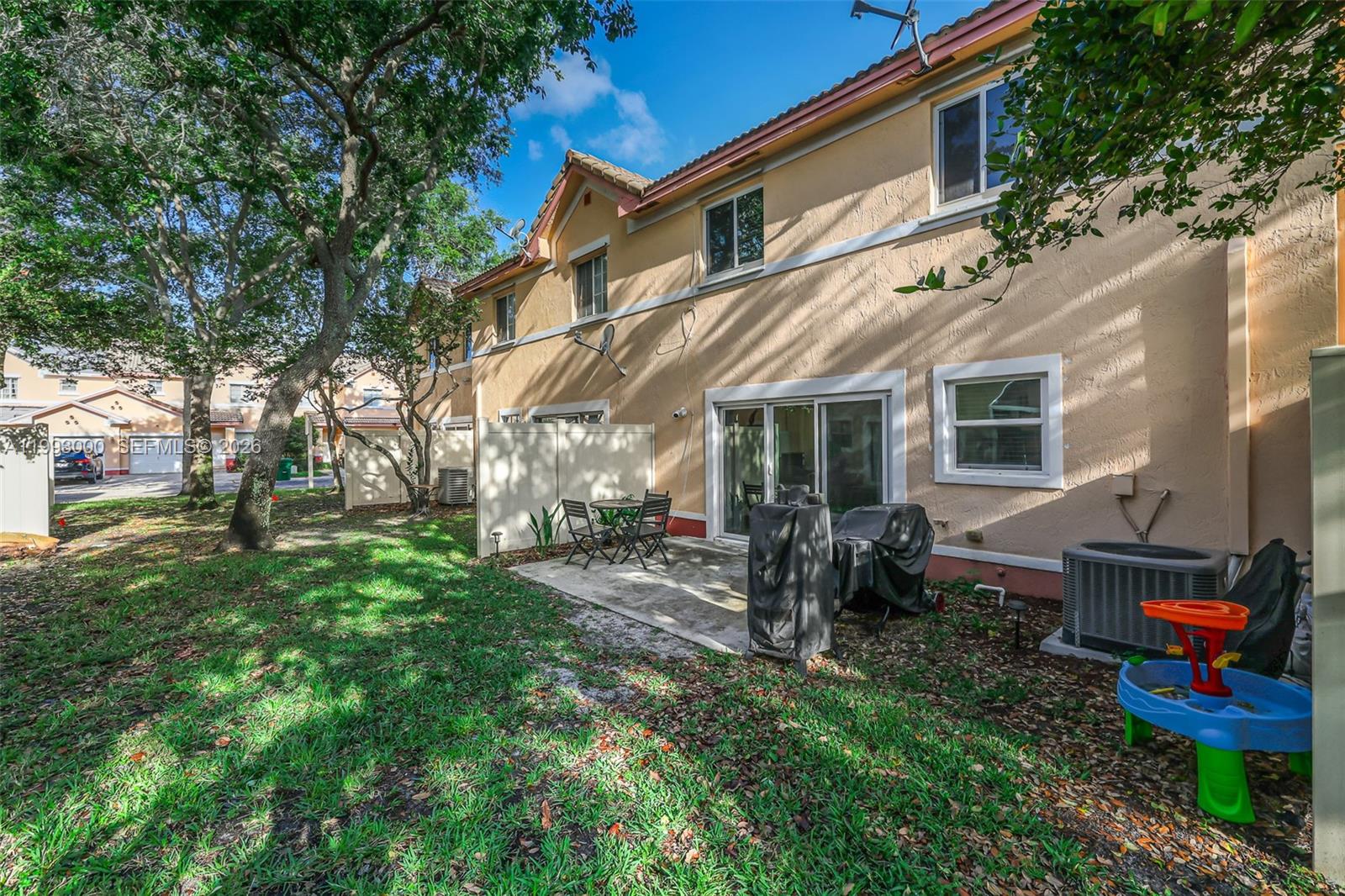 UNIVERSITY PARK - Residential