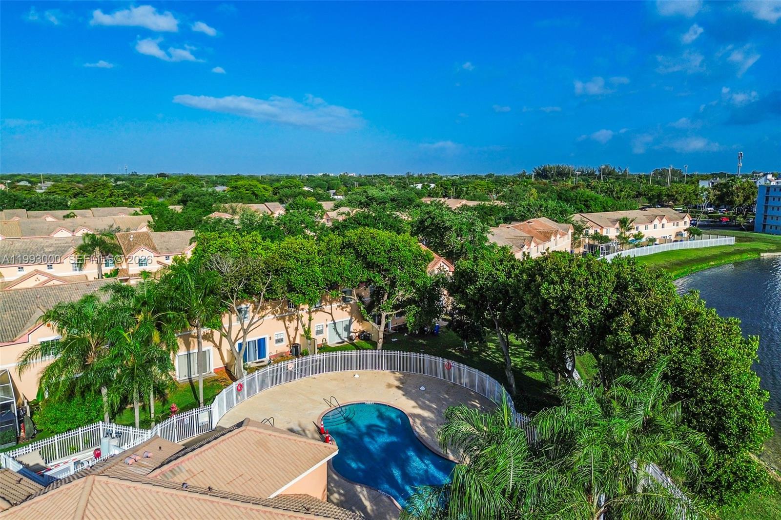 UNIVERSITY PARK - Residential