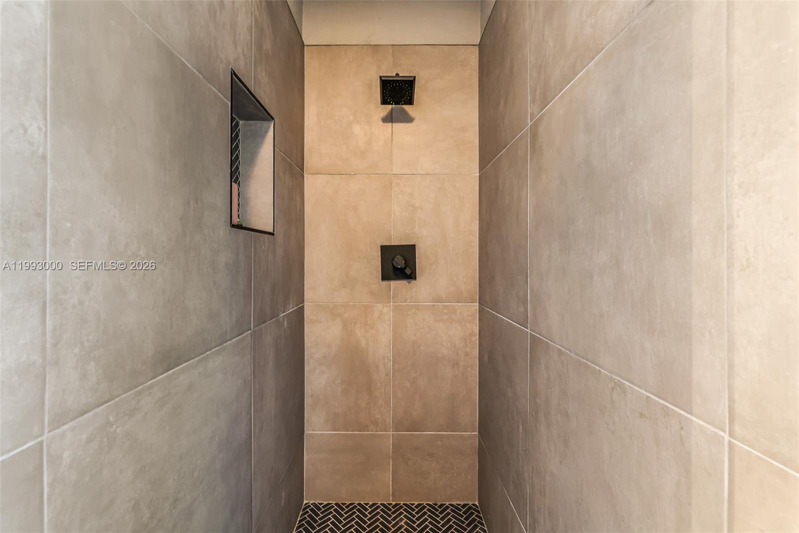 UNIVERSITY PARK - Residential