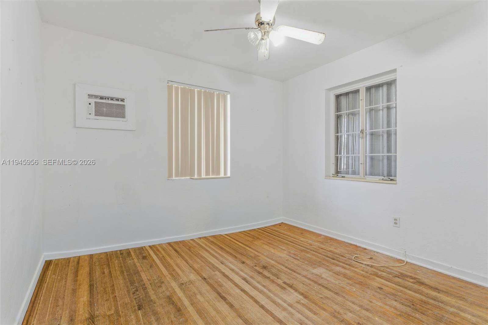 ROBT J CLARK SUB - Residential