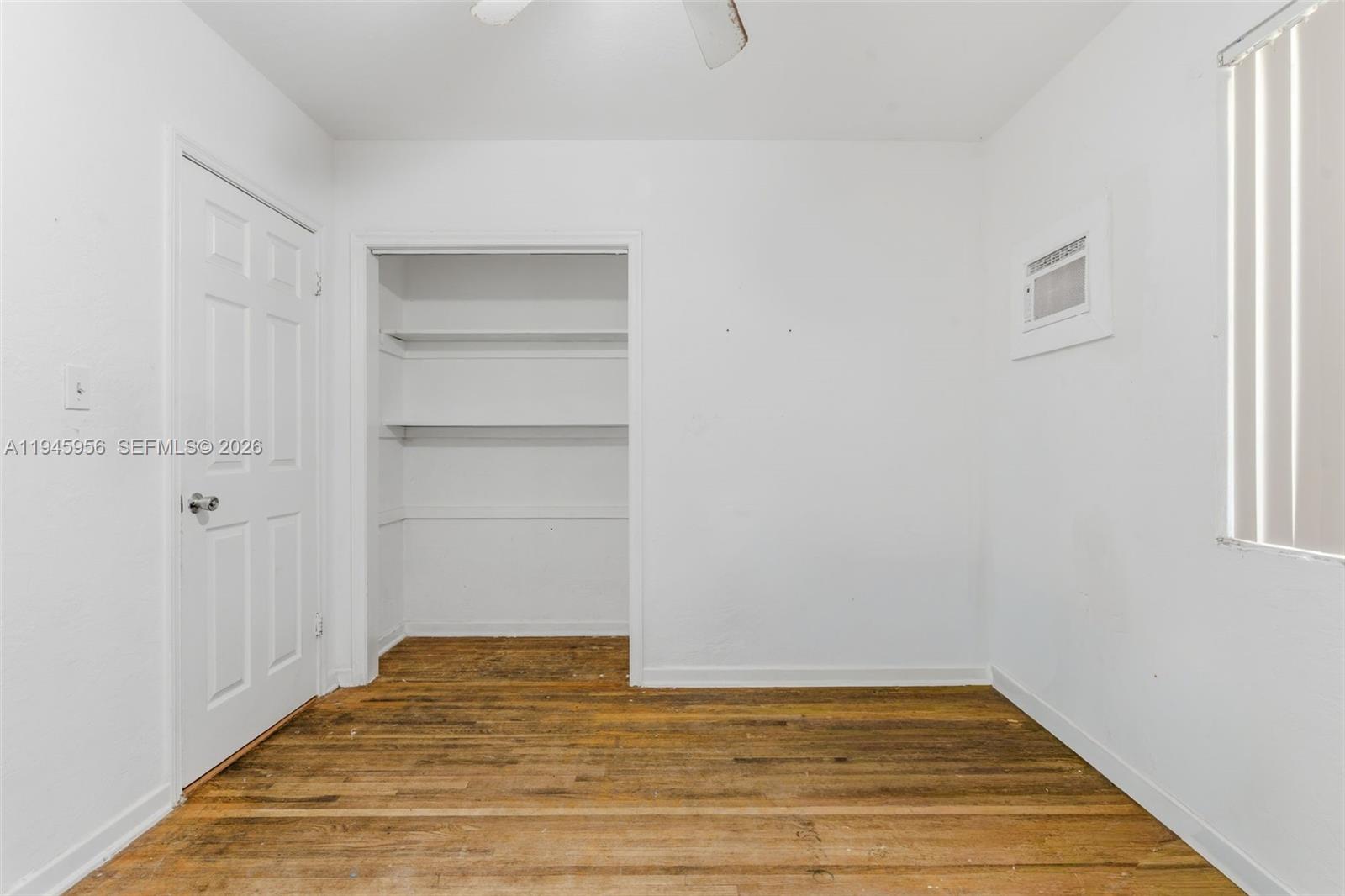 ROBT J CLARK SUB - Residential