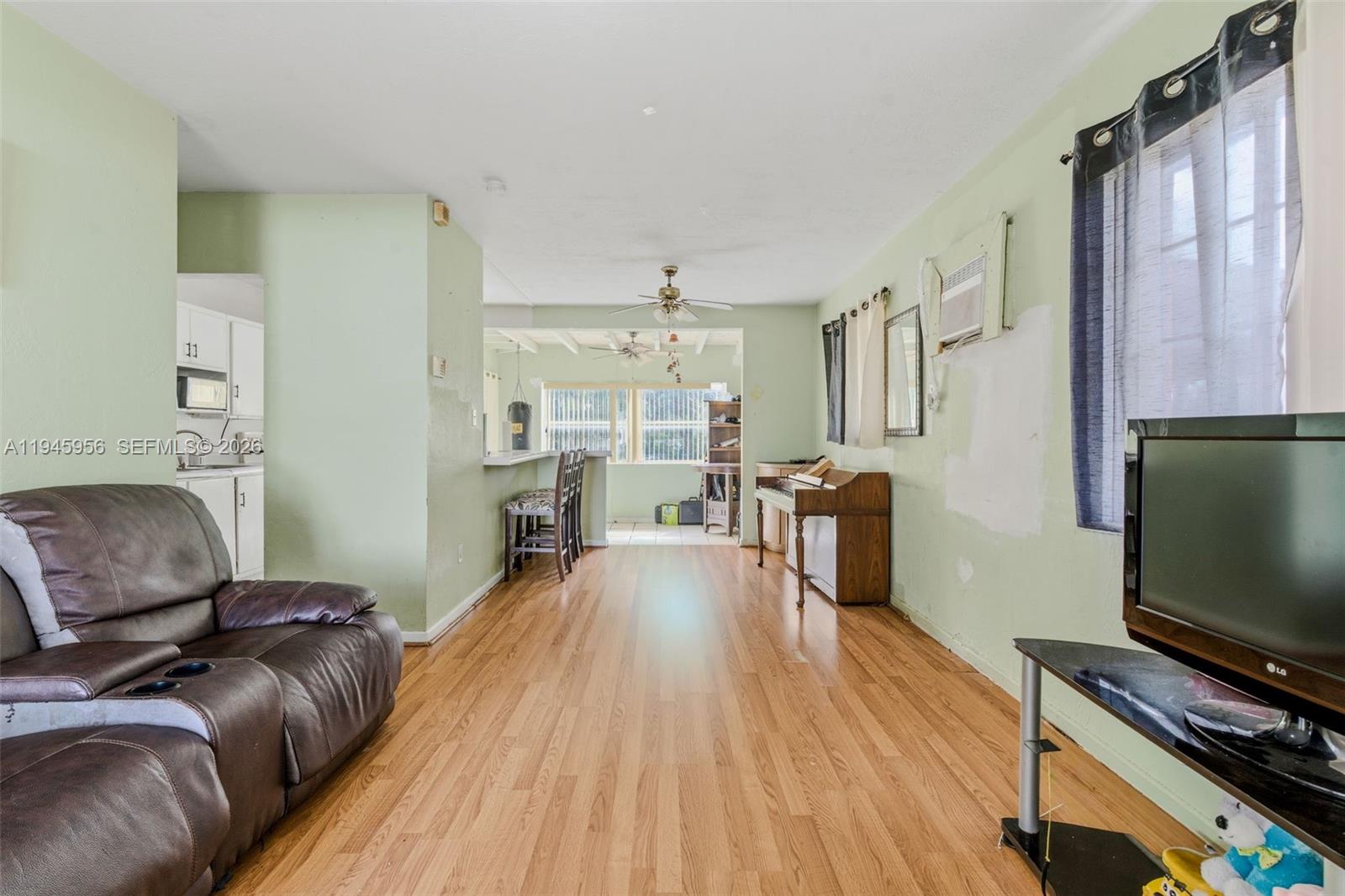 ROBT J CLARK SUB - Residential