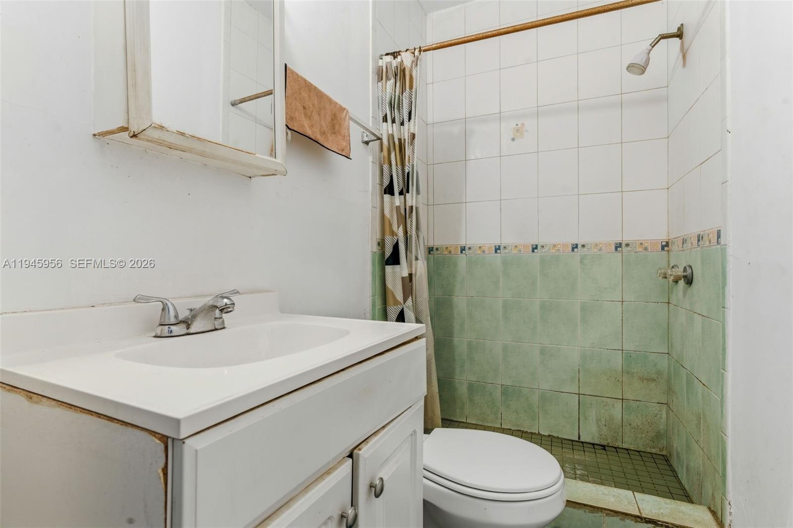 ROBT J CLARK SUB - Residential