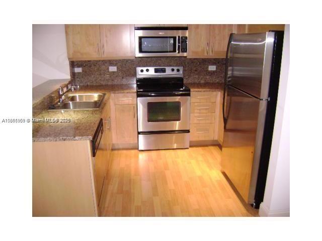 111 E Flagler St 907
