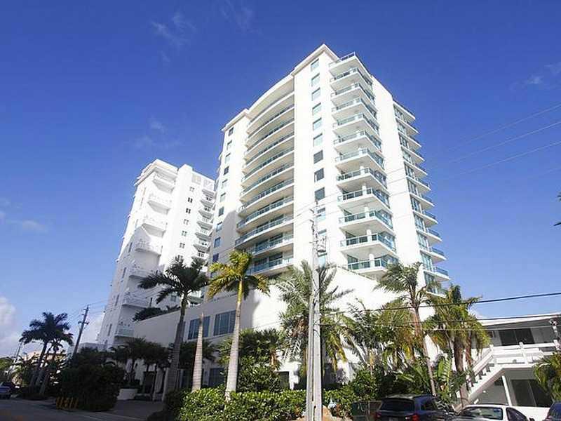 This corner unit features breathtaking bay vies from every angle, marble floors, built in closets, s.s appliances, & marble floors throughout, private elevator vestibule, great layout for entertaining, granite counter tops, lots of kitchen cabinets, 2 ass igned parking spaces & more! Don't miss the opportunity to live in the most exclusive/ boutique bldg in North Bay Village. Private marina, rooftop pool, Sauna, Community room, gym, Jacuzzi, concierge & more! Minutes away from the beach, & Midtown.
