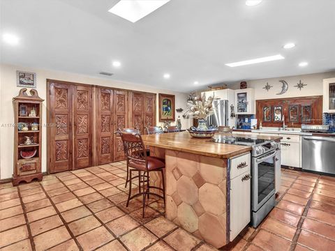 A home in Pinecrest