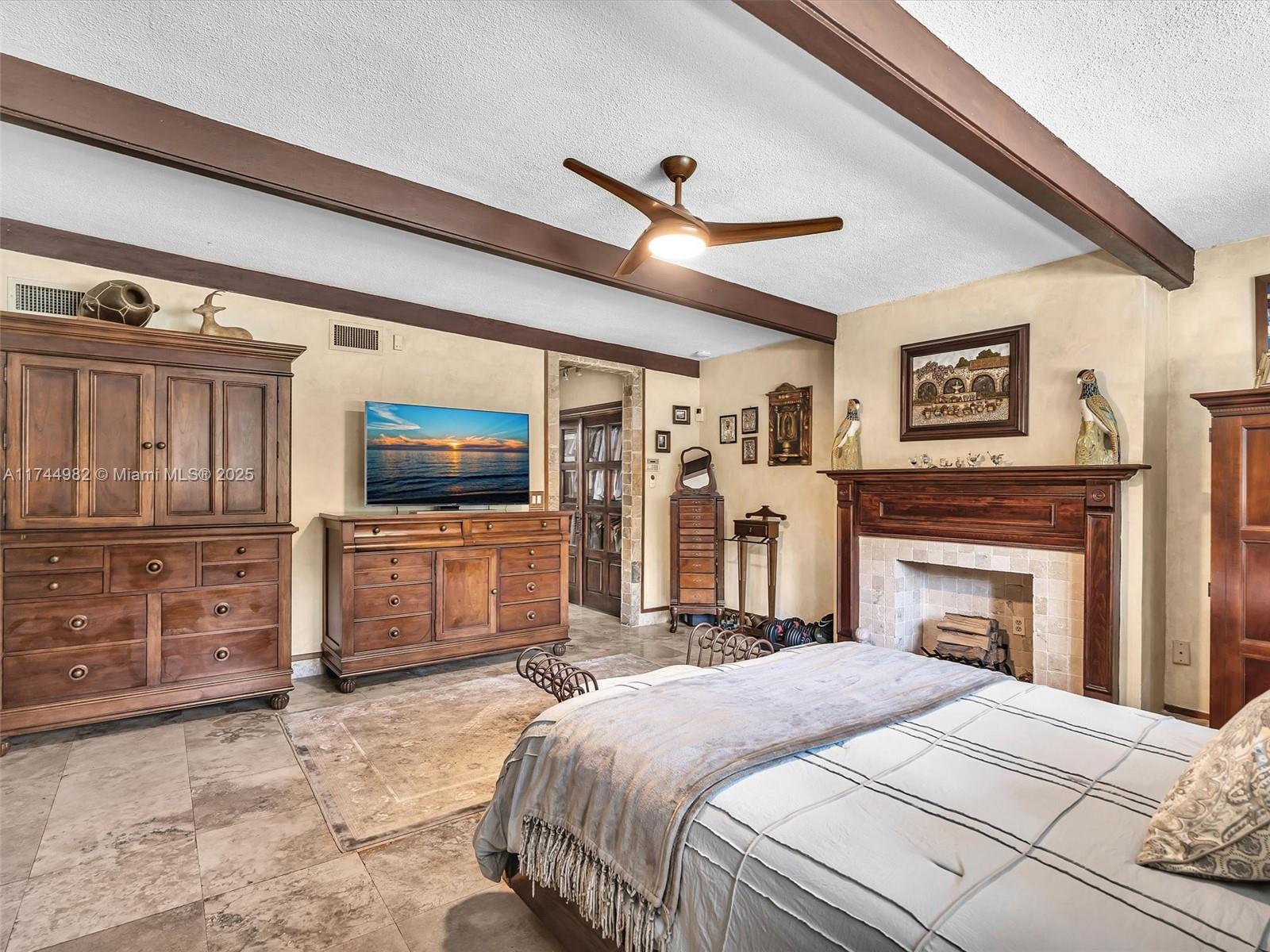 BRIERCLIFF SUB - Residential
