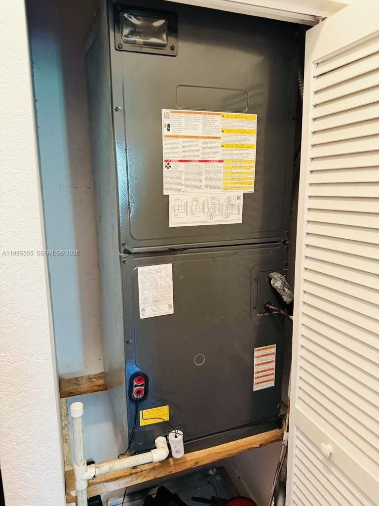 United Homes at Bella Vist - Residential