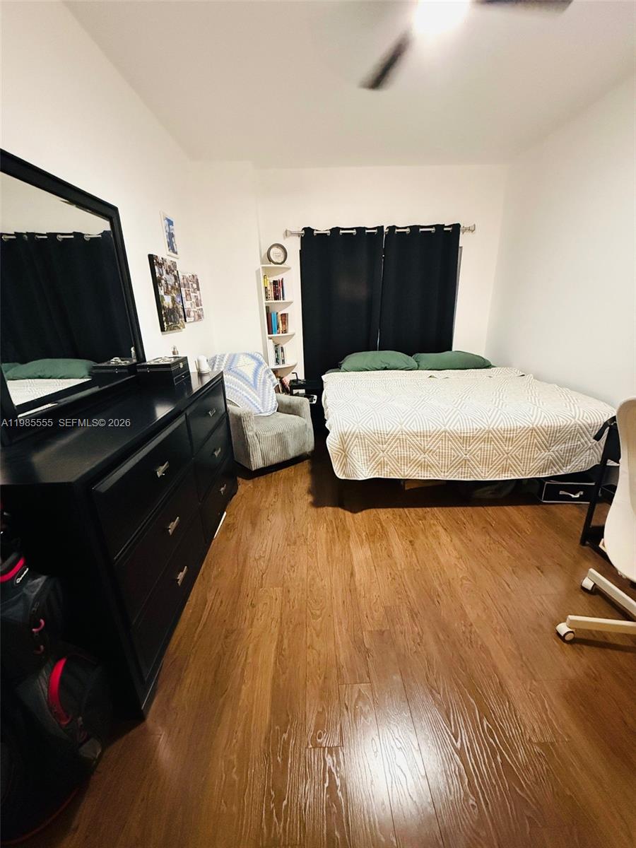 United Homes at Bella Vist - Residential