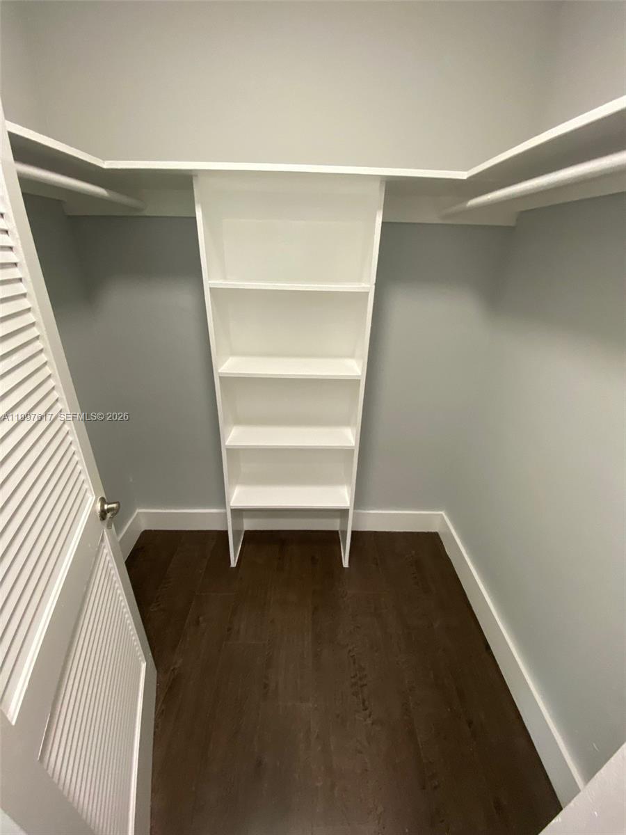 THIRD COMM SUB - Residential Lease