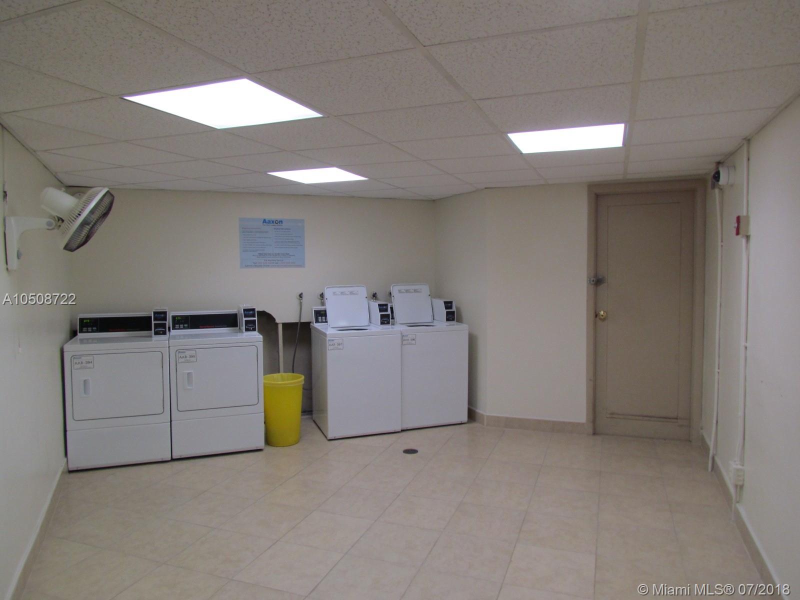 FALLS OF INVERRARY - Residential Lease