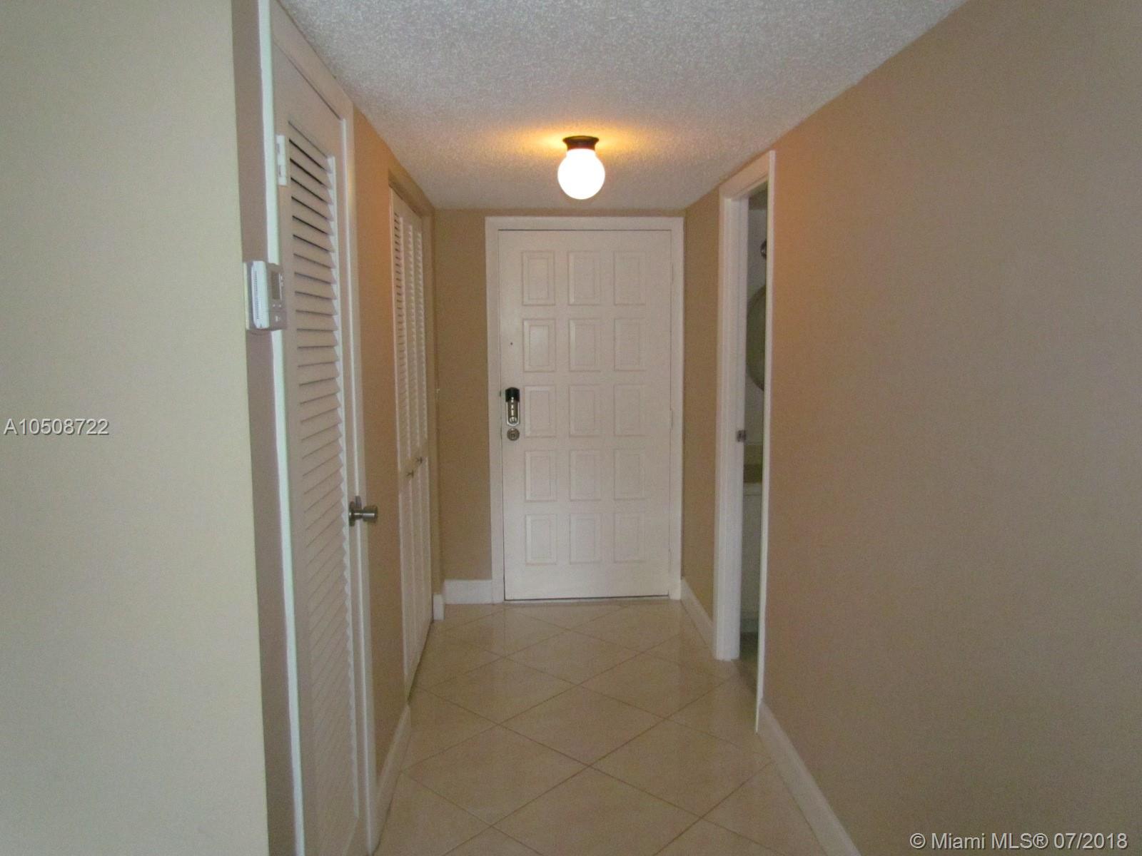 FALLS OF INVERRARY - Residential Lease