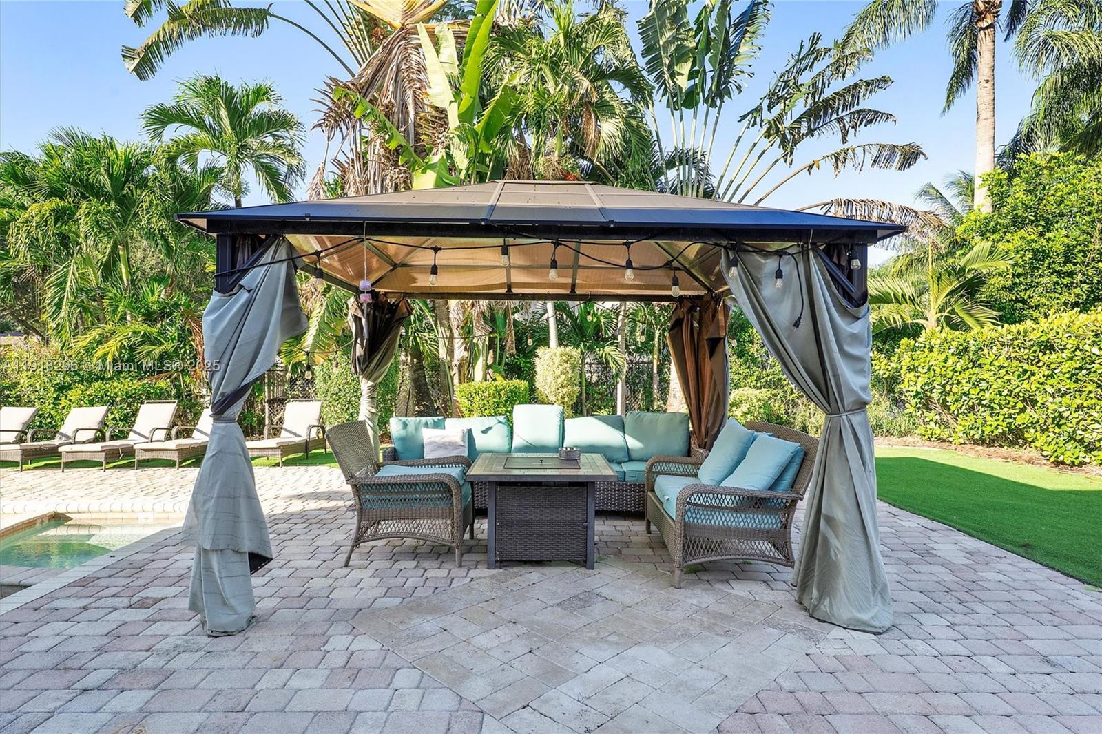 WINSTON PARK SECTION TWO - Residential