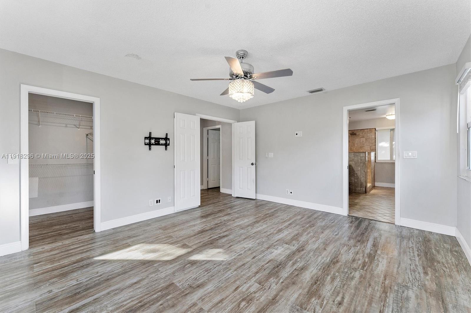 WINSTON PARK SECTION TWO - Residential