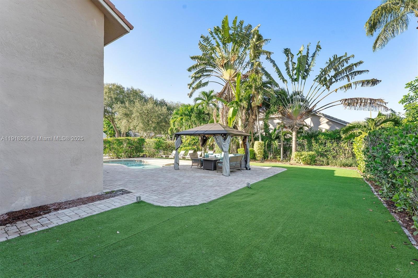 WINSTON PARK SECTION TWO - Residential