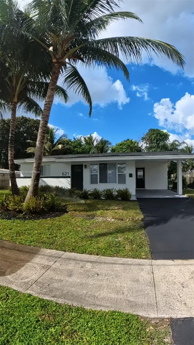 621 Sw 54th Ave, Margate, Broward County, Florida - 3 Bedrooms  
2 Bathrooms - 