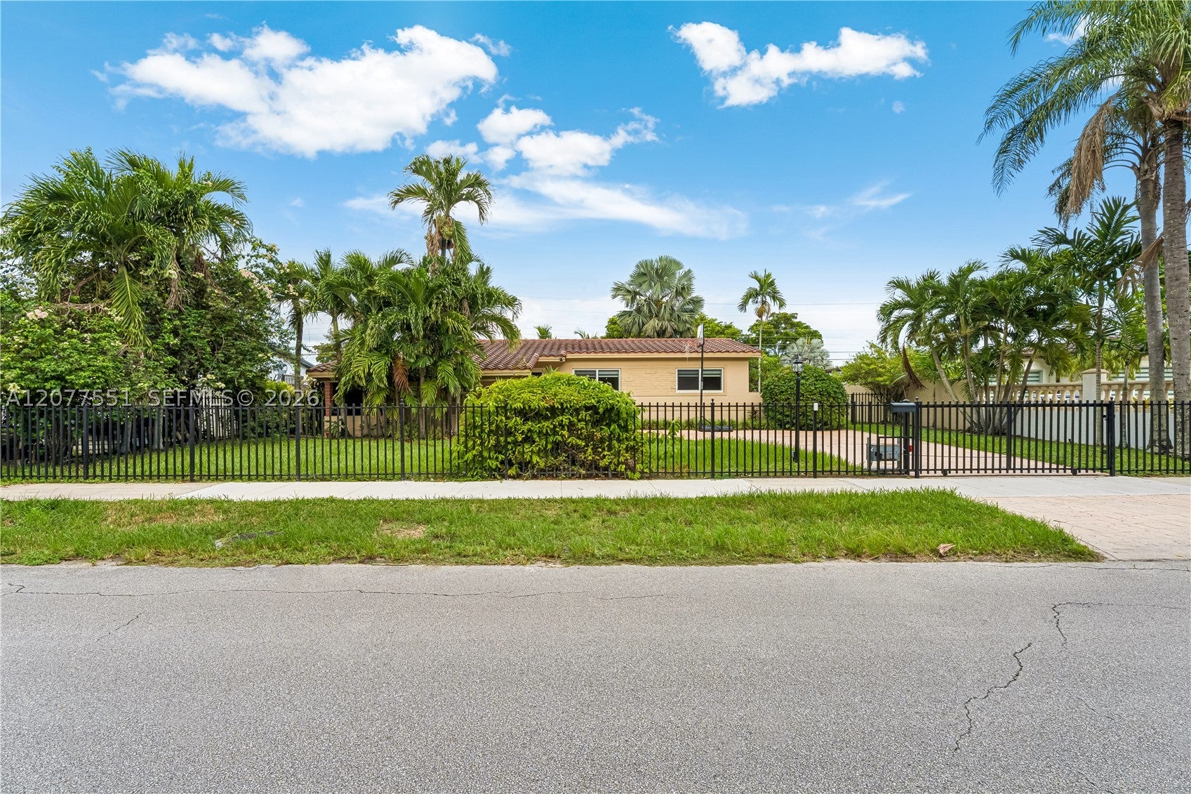1435 SW 78th Ct