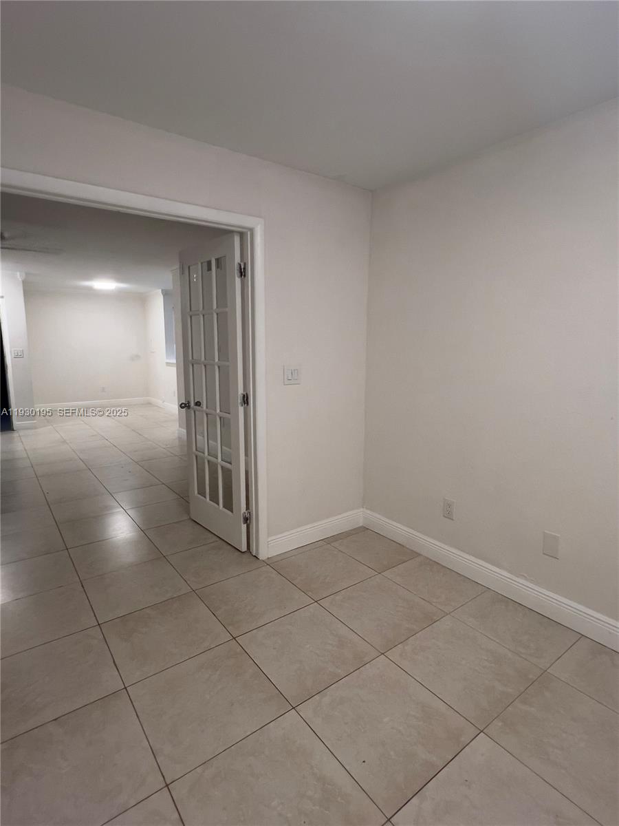 LAKEVIEW CLUB CONDO - Residential Lease