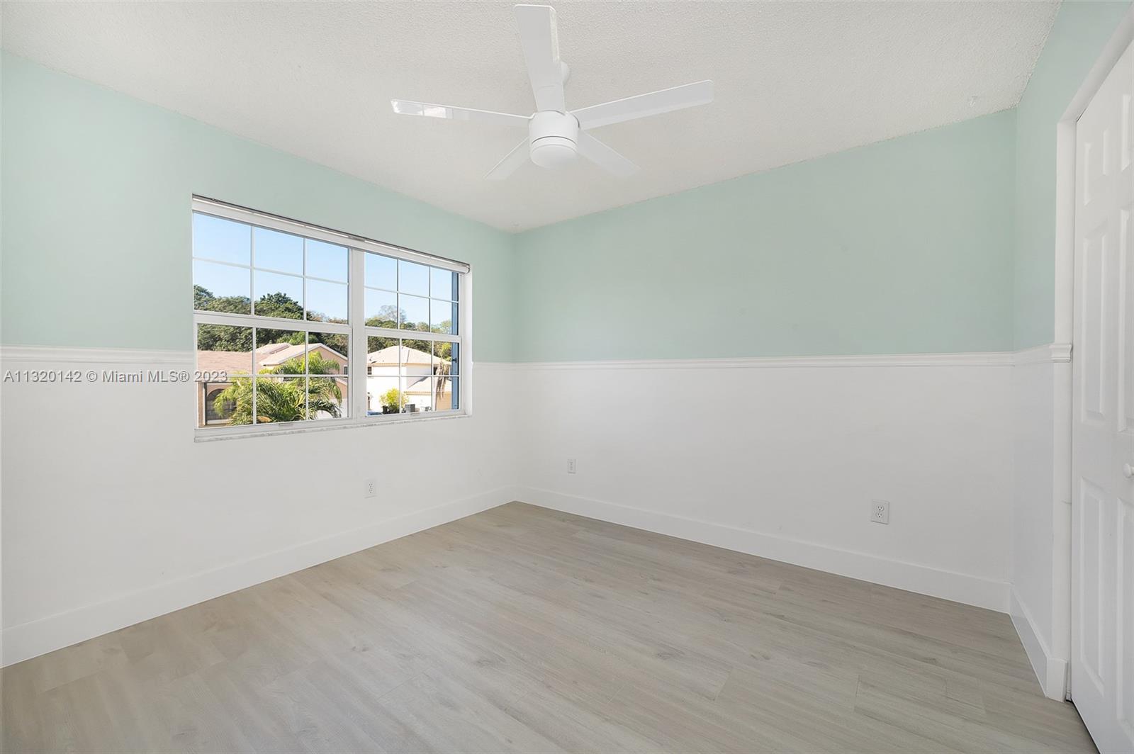 TRENDS AT BOCA RATON UNIT - Residential Lease