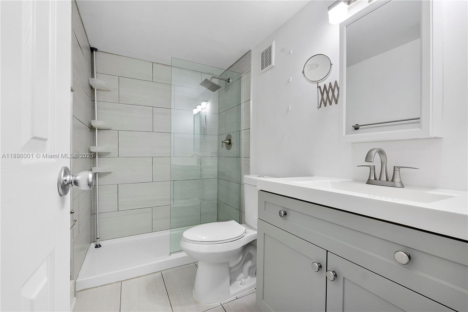 CHELSEA BAYVIEW CONDO - Residential