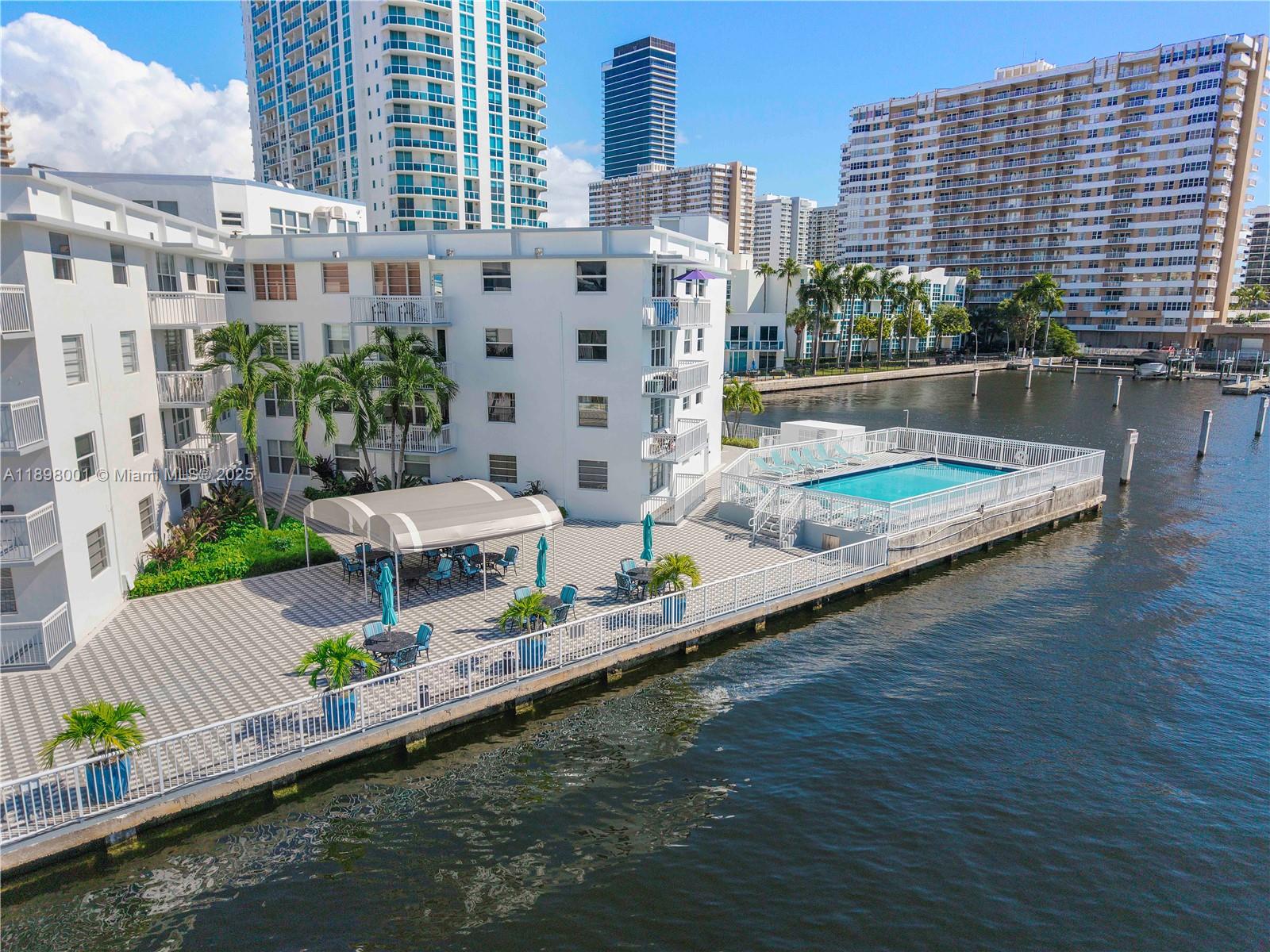 1913 S Ocean Dr 113
