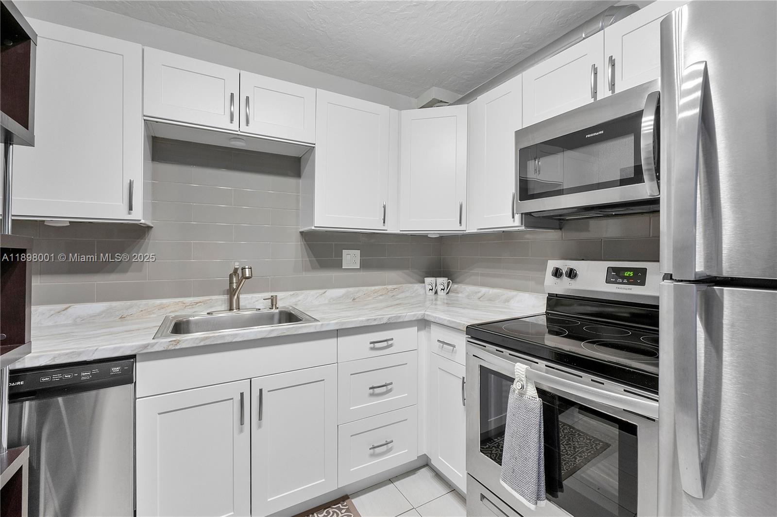 CHELSEA BAYVIEW CONDO - Residential