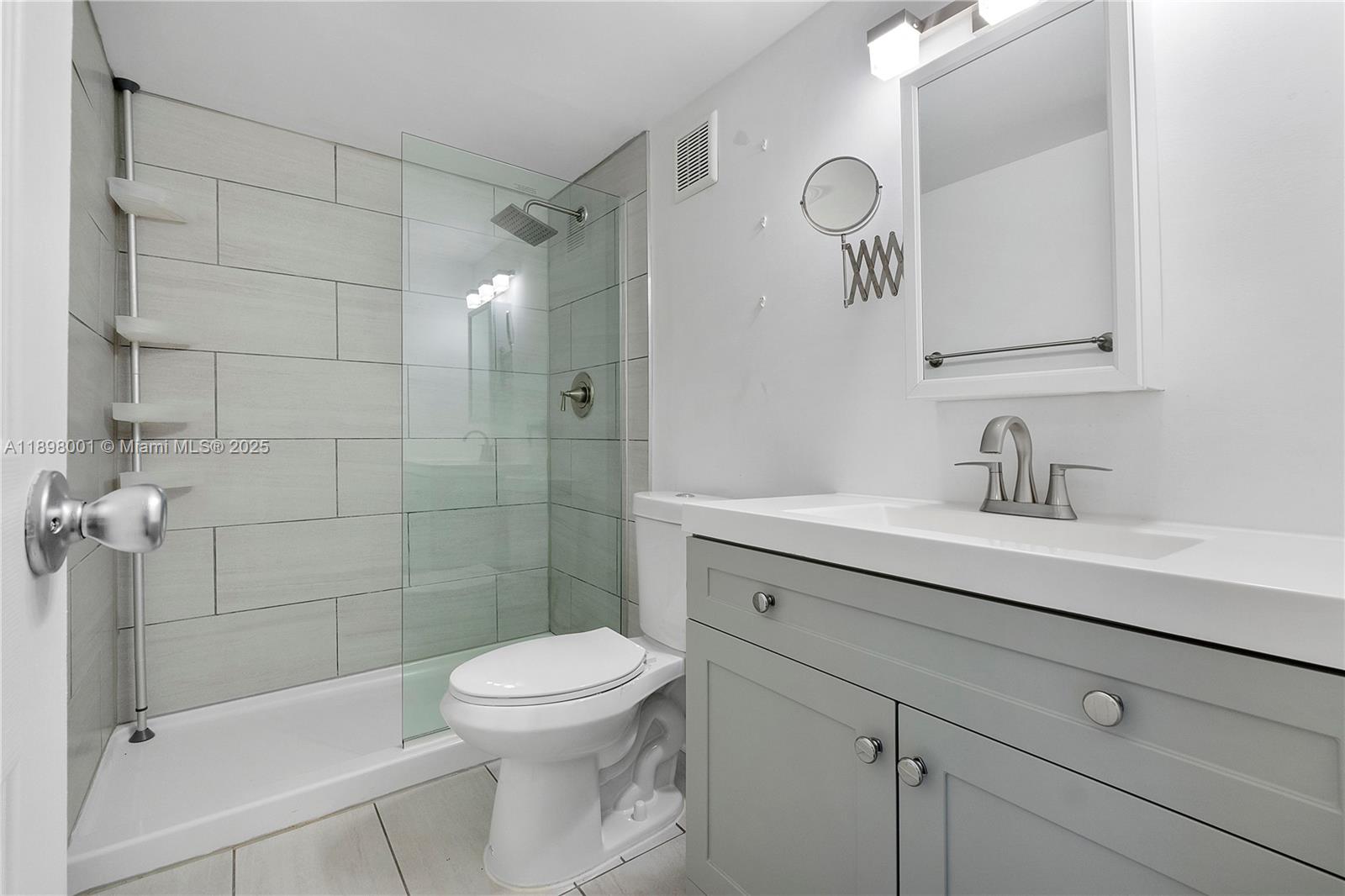 CHELSEA BAYVIEW CONDO - Residential