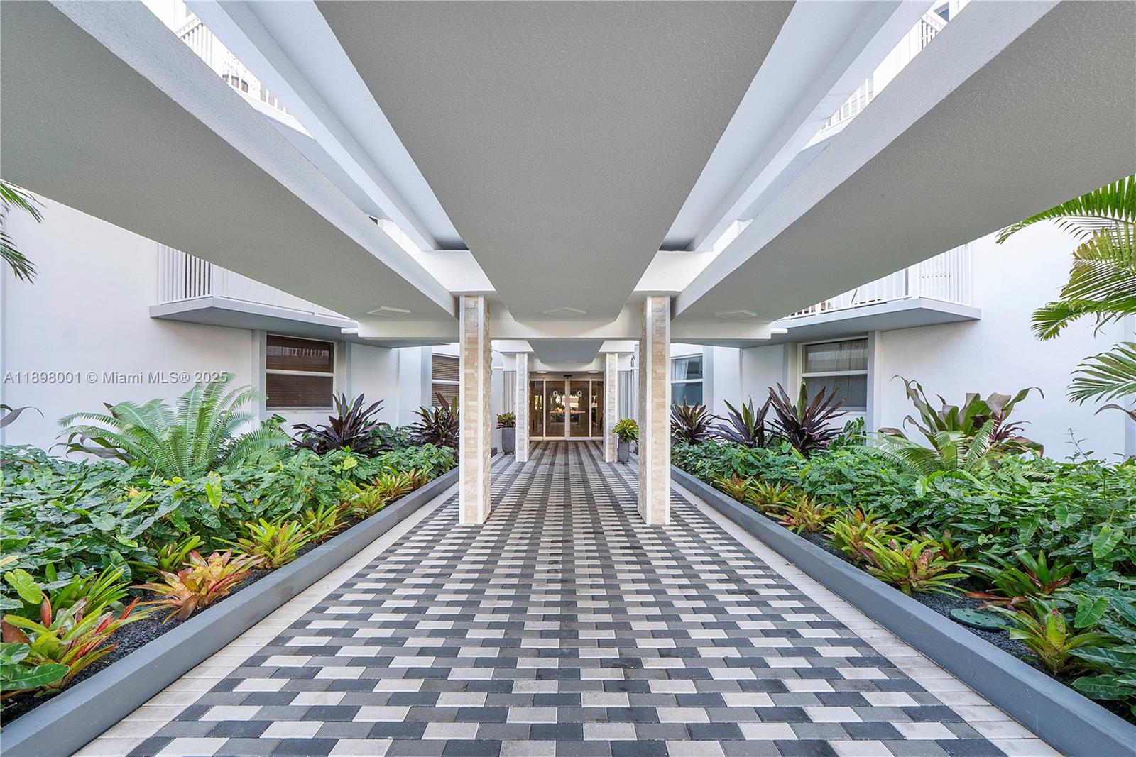 CHELSEA BAYVIEW CONDO - Residential