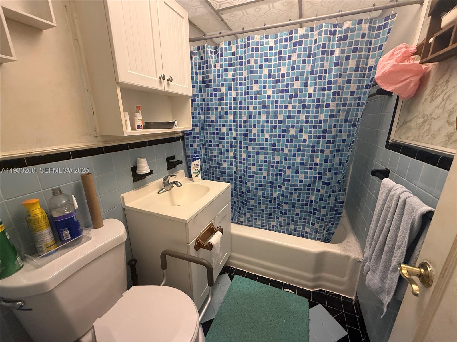 SUNSET HEIGHTS - Residential