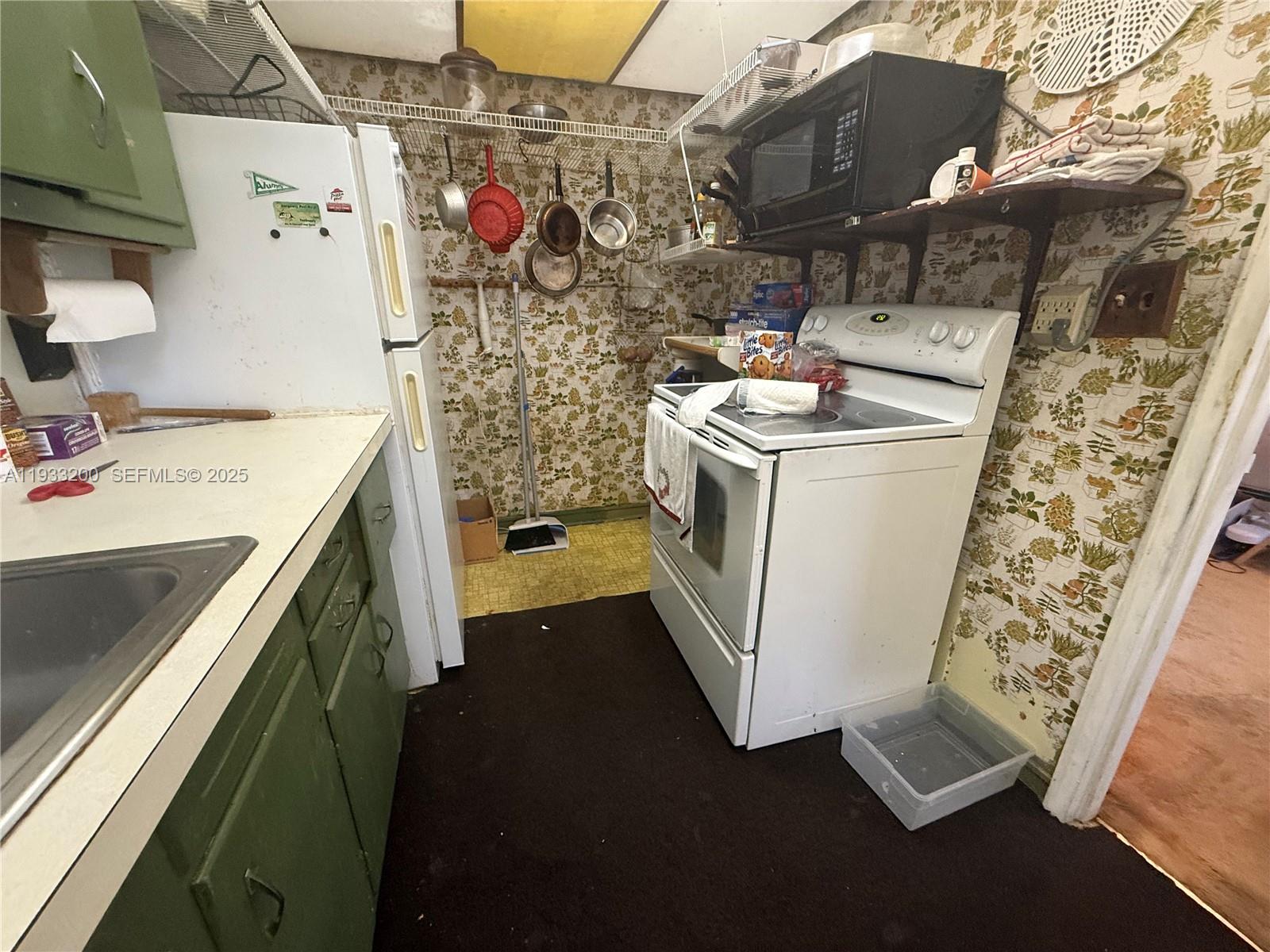 SUNSET HEIGHTS - Residential